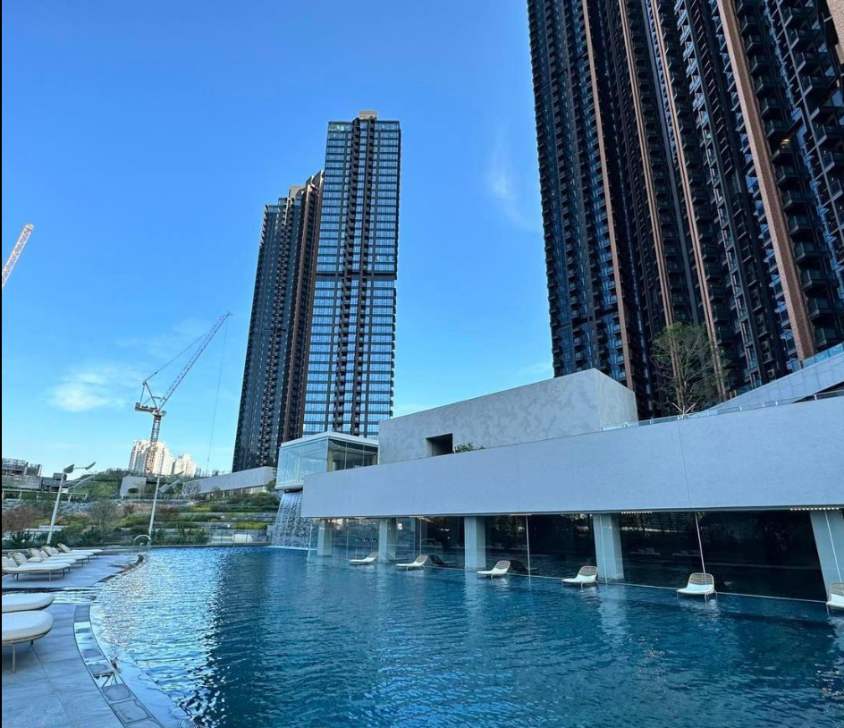 柏傲莊平台及建築相片
